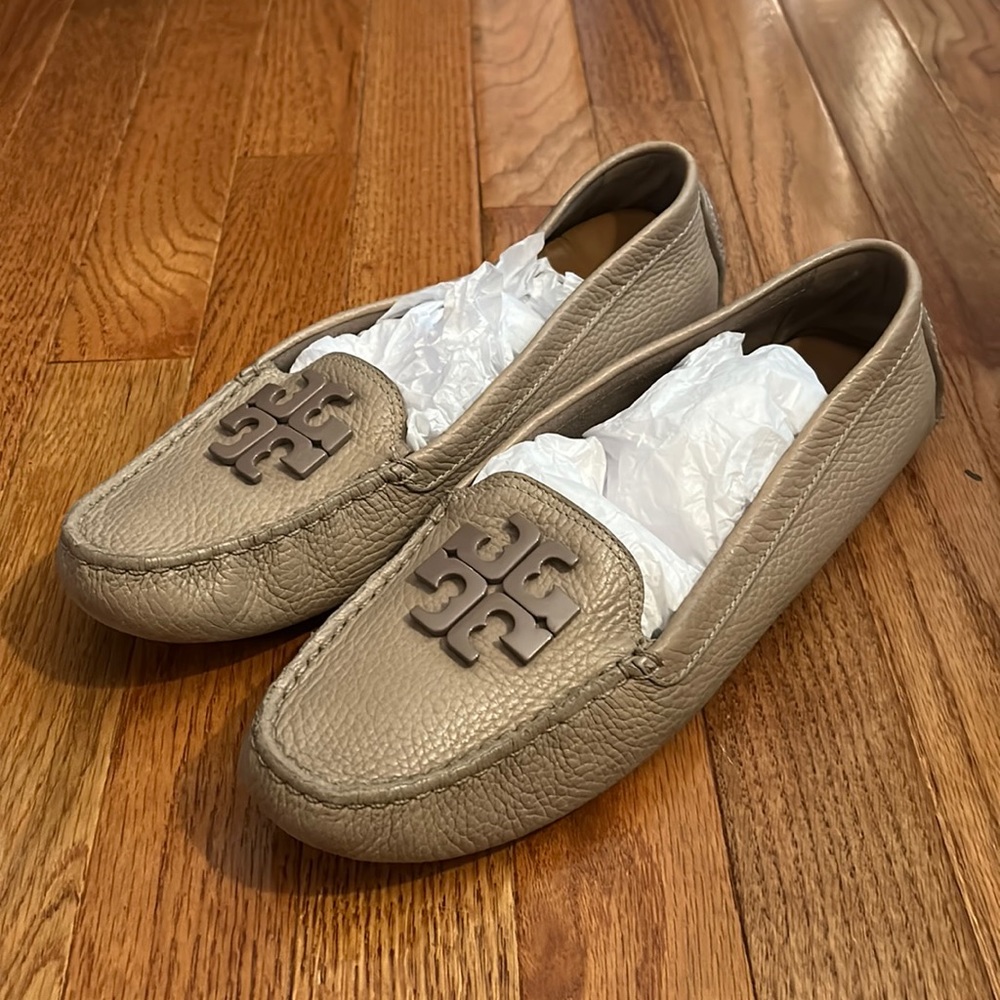 Tory Burch Lowell 2 Driver SZ 9